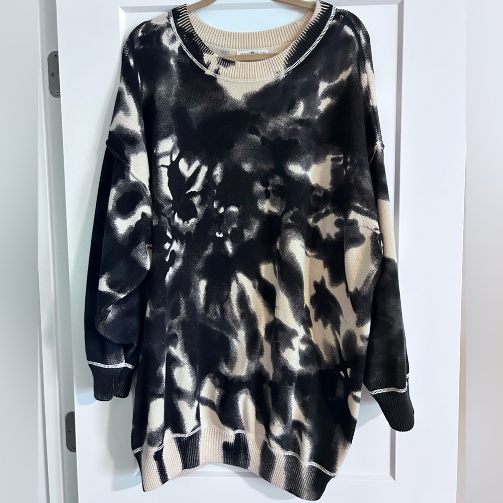 Women’s Natural Life tunic sweater